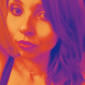 Meet your Posher, Hilda